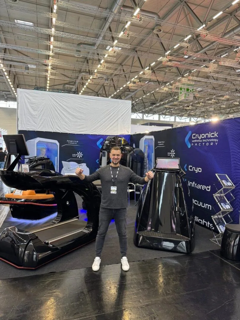 معرض ريميني ويلنس التجاري 6 - غرف العلاج بالتبريد VACUACTIVUS وأجهزة إنقاص الوزن معرض ريميني التجاري للعافية 2025 – تفضل بزيارة كرايونيك في B3/170 | صورة_2