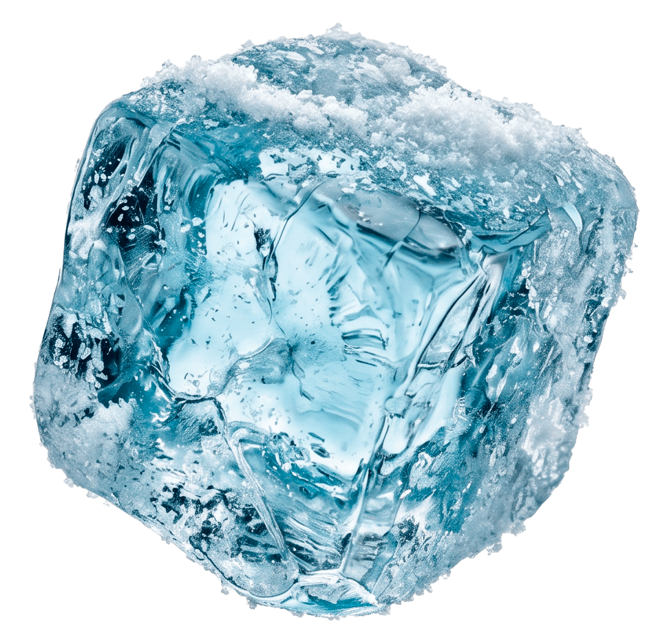 Nahaufnahme eines durchscheinend blauen Eiswürfels mit Frost auf der Oberfläche vor schwarzem Hintergrund, detailreiche Textur.